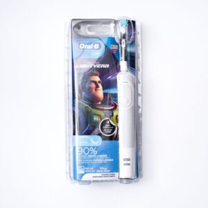 Oral-B Kids Electric Toothbrush, 1 Disney Buzz Lightyear Handle, 1 Brush, for Ages 3+ فرشاة أسنان أورال-بي الكهربائية للأطفال