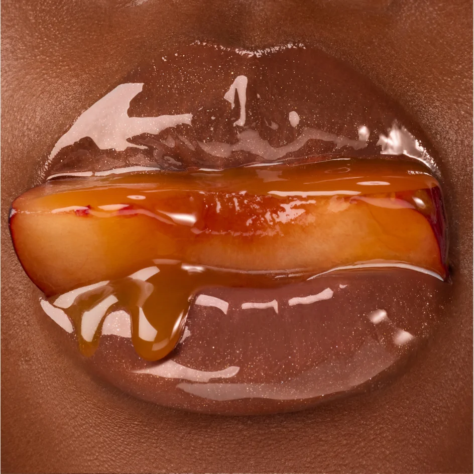 GISOU HONEY INFUSED LIP OIL- GLAZED PLUM جيسو زيت العناية بالشفاه - Image 2