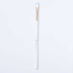 Nascita Angled Eyeliner Brush 466 ناسيتا فرشاة ايلاينر