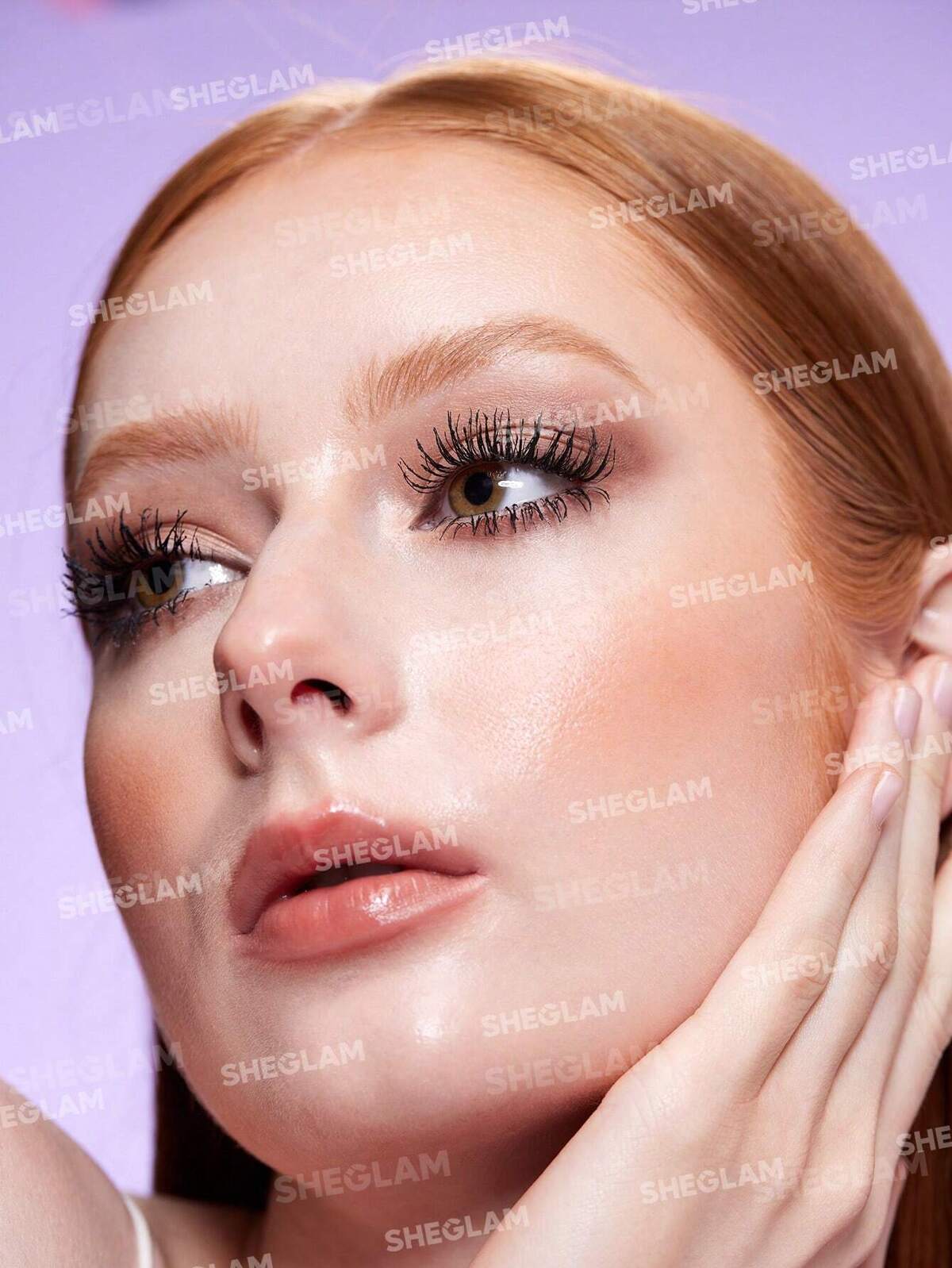 SHEGLAM Flutter Wink Volumizing Mascara - BLACK شي كلام مسكارة مكثفة للرموش - Image 6