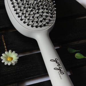 GINGIE Pure Self-Cleaning Hair Comb جنجي مشط مخصص لتنظيف الشعر