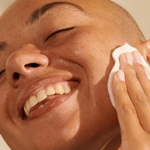 THE BODY SHOP Vitamin E Moisturising Toner 250ml تونر مرطب بفيتامين ياء من ذا بدي شوب - Image 2