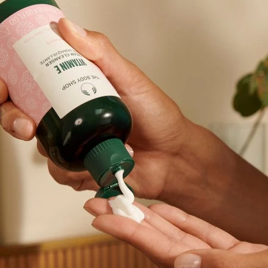 THE BODY SHOP Vitamin E Cream Cleanser 250ml كريم منظف بفيتامين ياء من ذا بدي شوب - Image 4