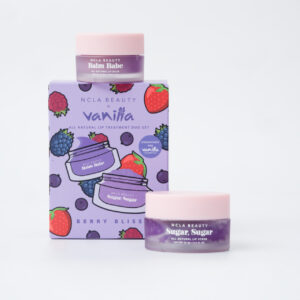 NCLA BEAUTY x VANILLA BERRY BLISS ALL NATURAL LIP TREATMENT DUO SET نكلا بيوتي بالتعاون مع فانيلا مجموعة العناية بالشفاه