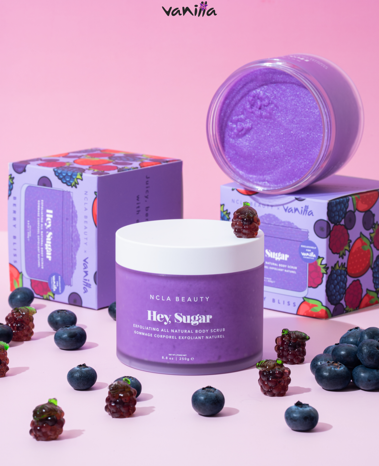NCLA BEAUTY x VANILLA BERRY BLISS EXFOLATING ALL NATURAL BODY SCRUB 250g نكلا بيوتي بالتعاون مع فانيلا مقشر للجسم - Image 2