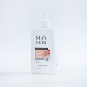 MIO SKIN MELATEIN-X & NIACINAMIDE FACE WASH 250ml غسول للبشرة مضاد للكلف والتصبغات
