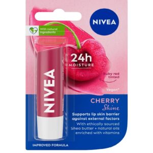 NIVEA Cherry Shine Lip Balm  مرطب الشفاه من نيفيا