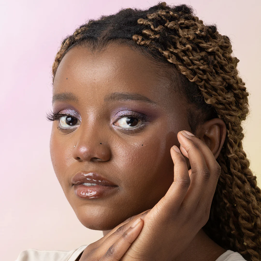 MUA MAKEUP ACADEMY 15 Shade Eyeshadow Palette - VIRTUAL GLOW لوحة ظلال العيون المكونة من 15 لونًا من موا - Image 2