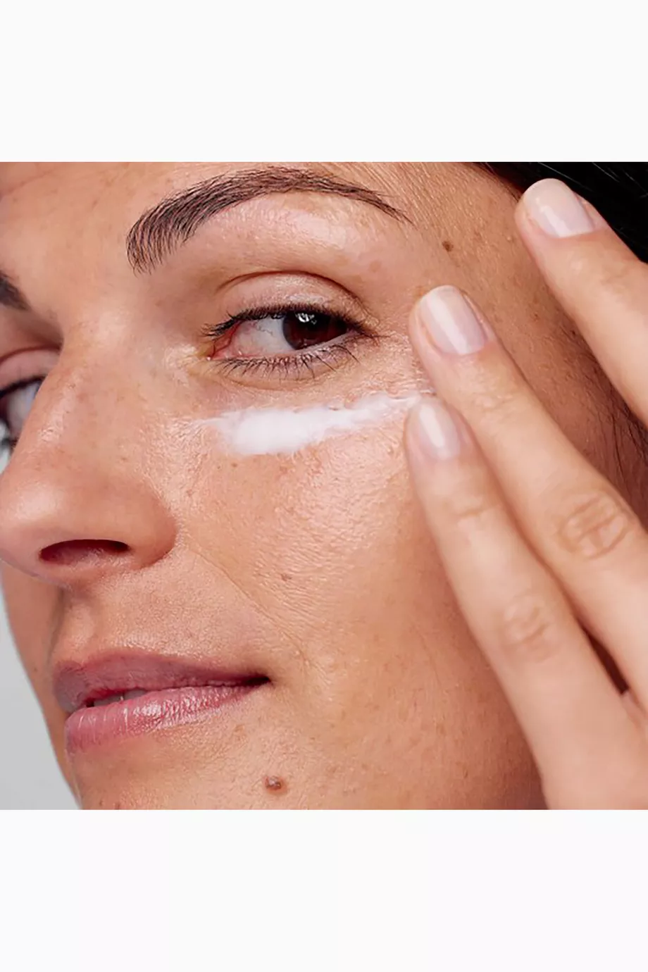 CLINIQUE Smart & Smooth: Smart Clinical Repair Set كلينك مجموعة إصلاح البشرة - Image 5