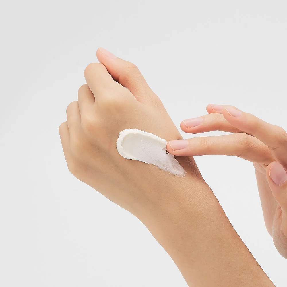 DR.MELAXIN Picotonic Shot Pigmentation Cream 25g دكتور ميلاكسين كريم مجدد للبشرة ومضاد للتصبغات - Image 2