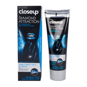 CLOSEUP Diamond Attraction Visibly White Teeth Gel Toothpaste 75ml كلوز اب معجون أسنان جل دايموند أتراكشن لأسنان بيضاء