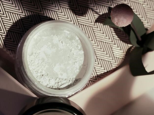 BEYU Fixing Loose Powder لوس باودر لتثبيت المكياج من بي يو - Image 2