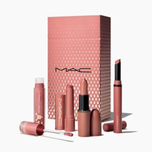 MAC VELVET TEDDY GIFT SET  بگج مكياج الشفاه من ماك