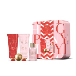 THE LUXURY BATHING Sweet Vanilla & Almond Glaze Relax & Unwind Gift Set   مجموعة العناية بالجسم من ذا لكجري باثنك