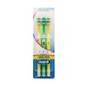 ORAL-B 1.2.3 Classic Care Large Pack Toothbrush 3pcs  فرشاة منظفة للاسنان من اورال بي