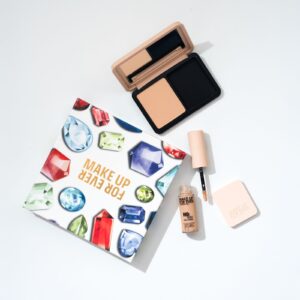 MAKE UP FOR EVER POWDER & FOUNDATION SET مجموعة مكياج الوجه