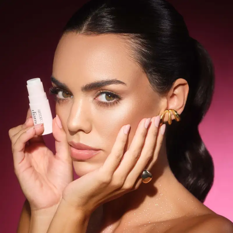 ARTDECO Diamond Highlighter Stick - 1 rare diamond ارتديكو هايلاتر ستك للبشرة - Image 6