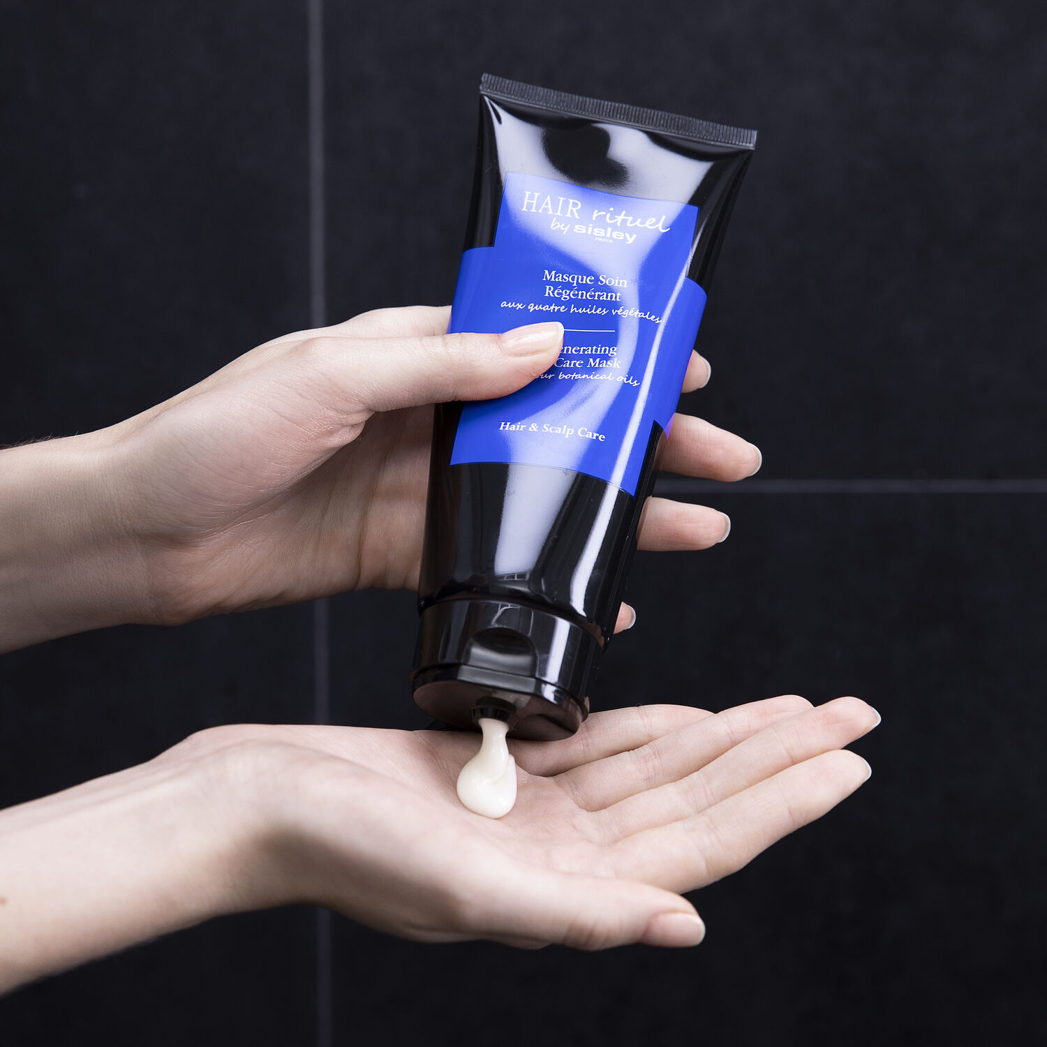 SISLEY Regenerating Hair Care Mask with Four Botanical Oils 200ml سيسلي قناع العناية بالشعر المجدد بأربعة زيوت نباتية - Image 5