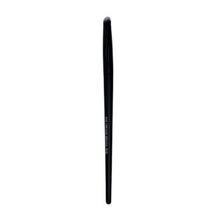 BEYU Eye Crease Brush - 010  بيو فرشاة لتطبيق ظلال العيون