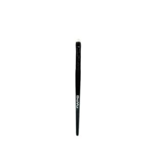 BEYU Flat Eyeshadow Precise Brush - 011  بيو فرشاة مسطحة لتطبيق ظلال العيون
