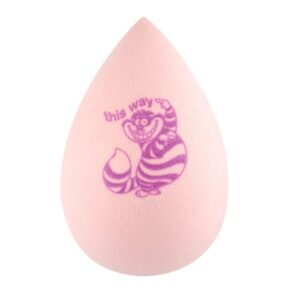 ESSENCE ALICE IN WONDERLAND BEAUTY BLENDER أسينس بيوتي بلندر