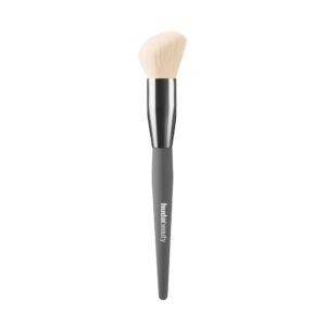 HUDA BEAUTY DIFFUSING CHEEK BRUSH هدى بيوتي فرشاة لأحمر الخدود