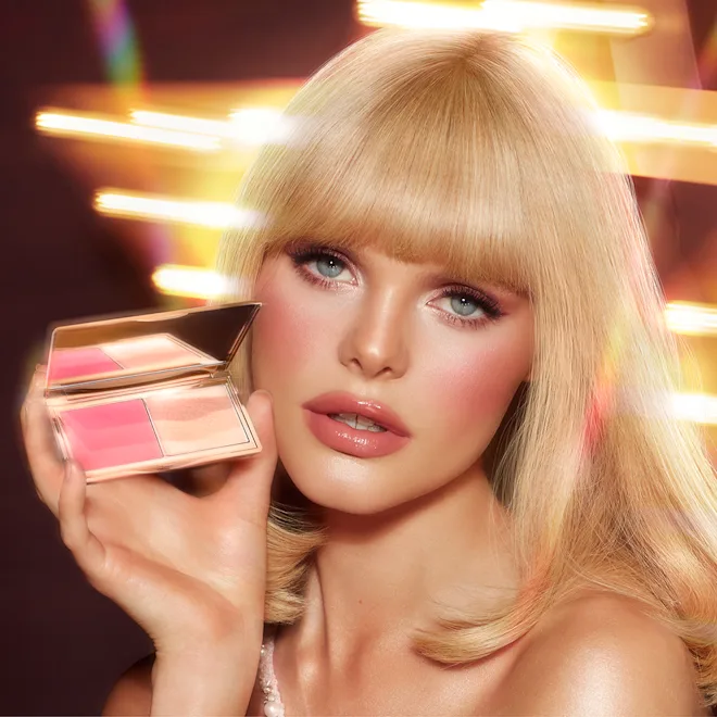 CHARLOTTE TILBURY Hollywood Blush & Glow Glide Palette - Fair to Medium شارلوت باليت أحمر خدود - Image 2