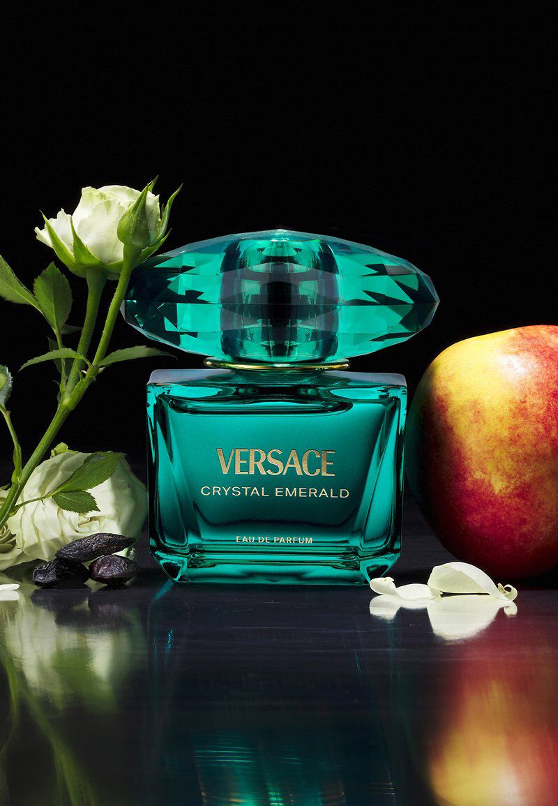 VERSACE CRYSTAL EMERALD EAU DE PARFUM 90ml (For Women) ڤيرساتشي عطر للنساء - Image 3