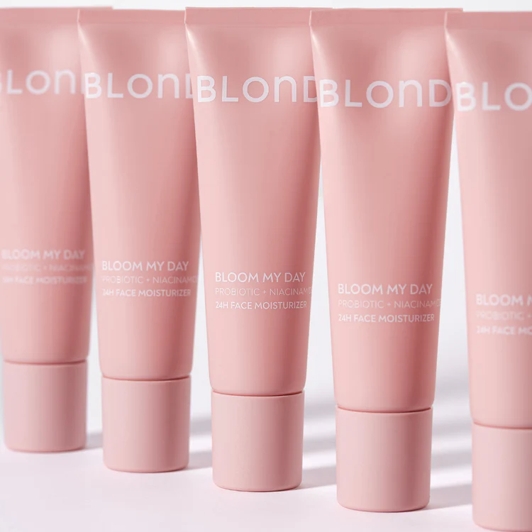 BLONDESISTER Bloom My Day 24H Face Moisturizer with Probiotics and Niacinamide 30 ml بلوندي سيستر مرطب البروبيوتيك والنياسيناميد المرطب للبشرة - Image 4