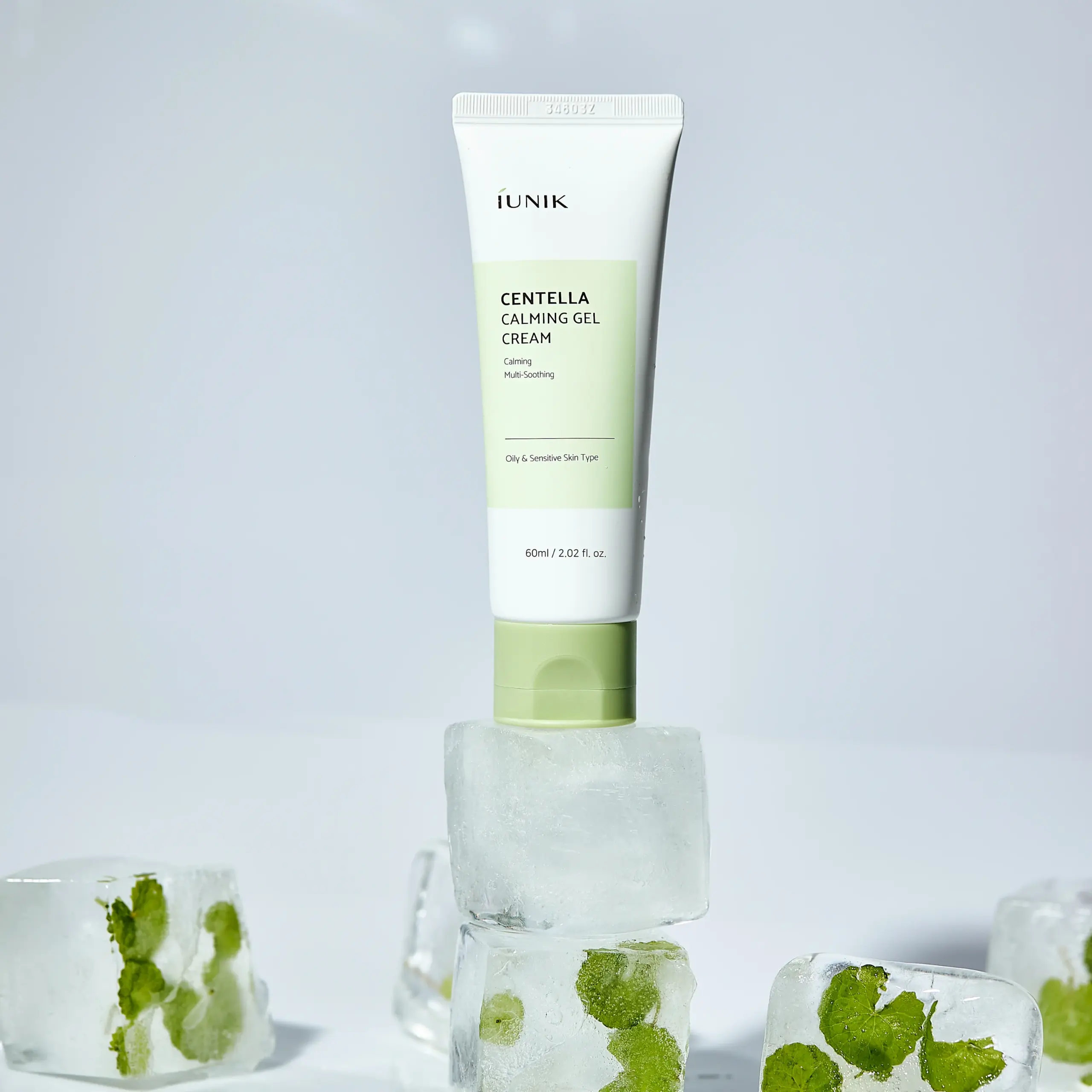 IUNIK Centella Calming Gel Cream 60ml اي يونيك كريم جل مرطب ومهدئ بخلاصة السنتيلا مناسب للبشرة الحساسة - Image 2