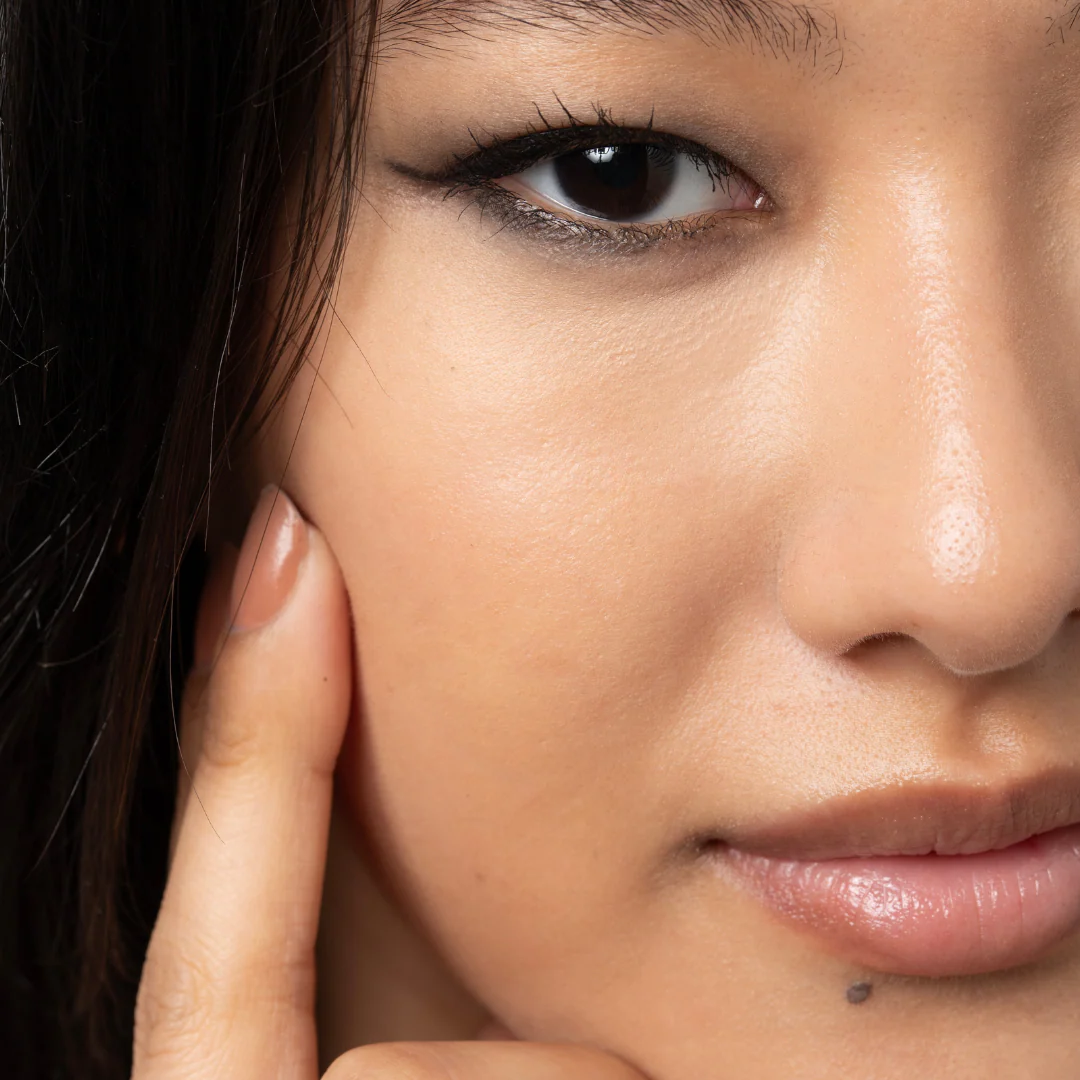 BLONDESISTER 3 IN 1 EYES ON ME | EYE PENCIL بلوندي سيستر قلم كحل وشدو وتحديد عيون - Image 4