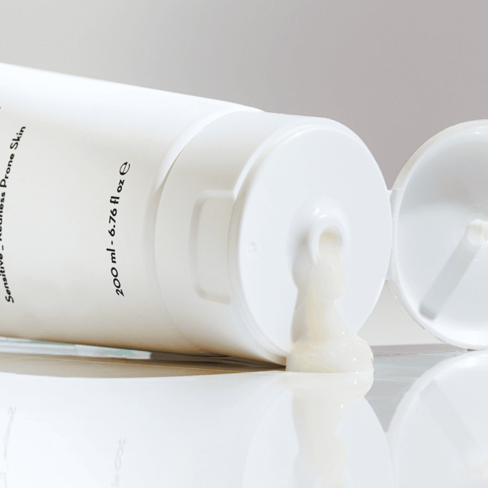 YOUTH LAB Sensitive Hydrobiome Cleanser 200ml يوث لاب كريم منظف للبشرة الحساسة - Image 5