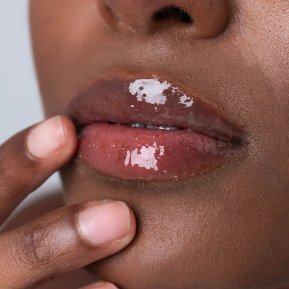 BLONDESISTER DAYLICIOUS - GENTLE LIP SCRUB بلوندي سيستر مقشر للعناية بالشفاه - Image 6