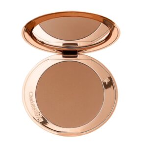 CHARLOTTE TILBURY AIRBRUSH BRONZER A MATTE BRONZING FILTER FOR FACE AND BODY - MEDIUM تشارلوت تلبري برونزر للوجه والجسم