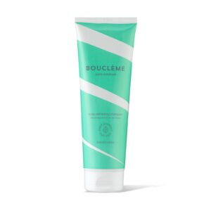 BOUCLÈME CURLS REDEFINED SCALP EXFOLIATING SHAMPOO 250ml بوكليم شامبو مقشر لفروة الرآس (للشعر المجعد والمموج)
