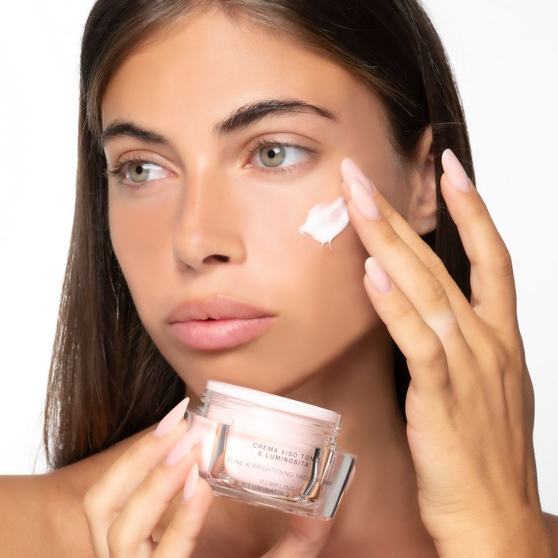 BELLAOGGI CARE CUBE CREMA VISO TONO E LUMINOSITÀ بيلا أوجي كريم لتوحيد لون البشرة - Image 3