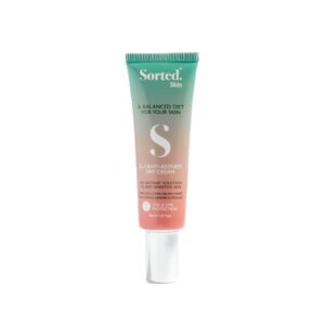 SORTED SKIN 5 IN 1 ANTI-REDNESS DAY CREAM SPF50 30ml سورتيد سكن كريم مرطب ومهدئ ومضاد لإحمرار البشرة مع عامل حماية من الشمس