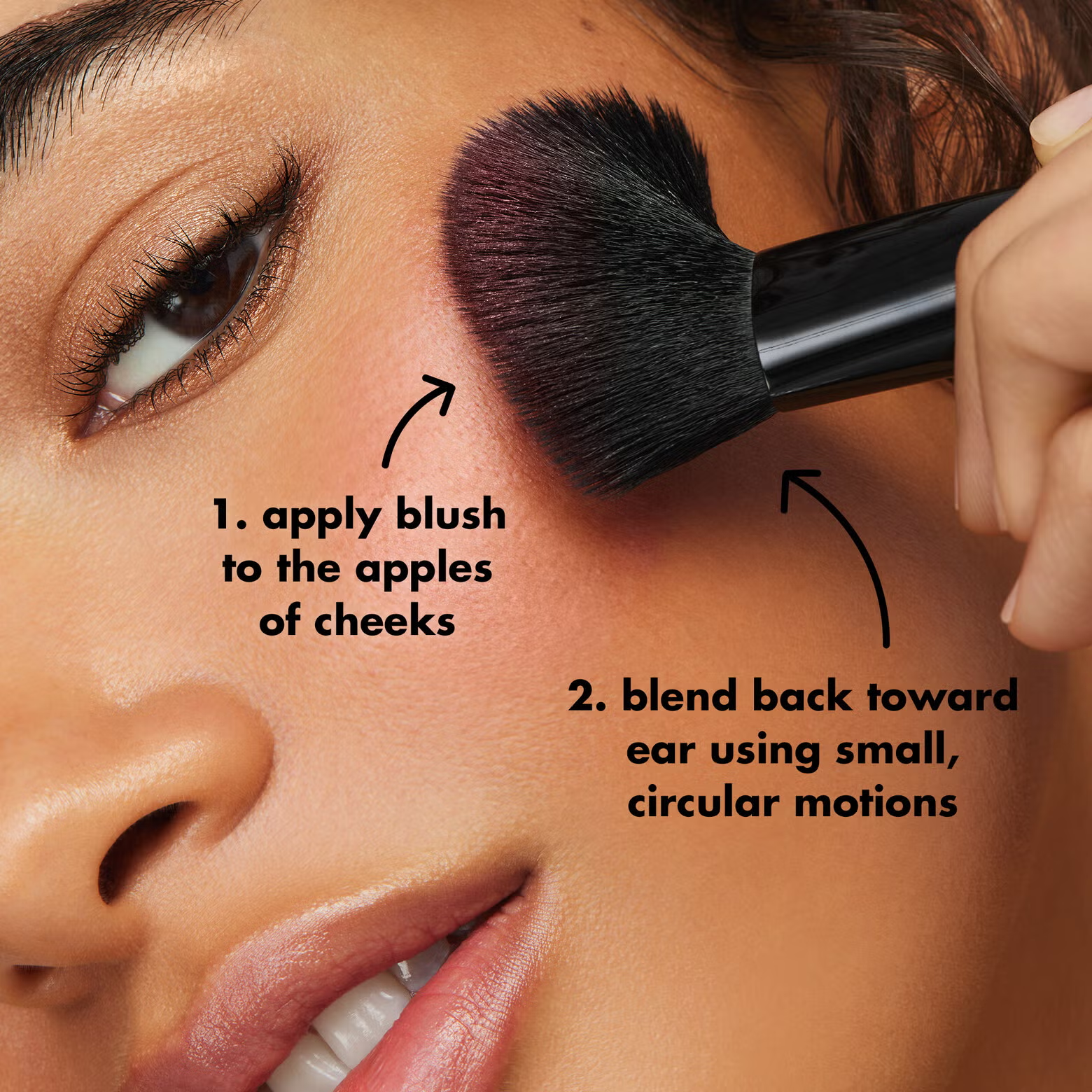 E.L.F Angled Blush Brush ايلف فرشاة مائلة لتطبيق أحمر الخدود - Image 3