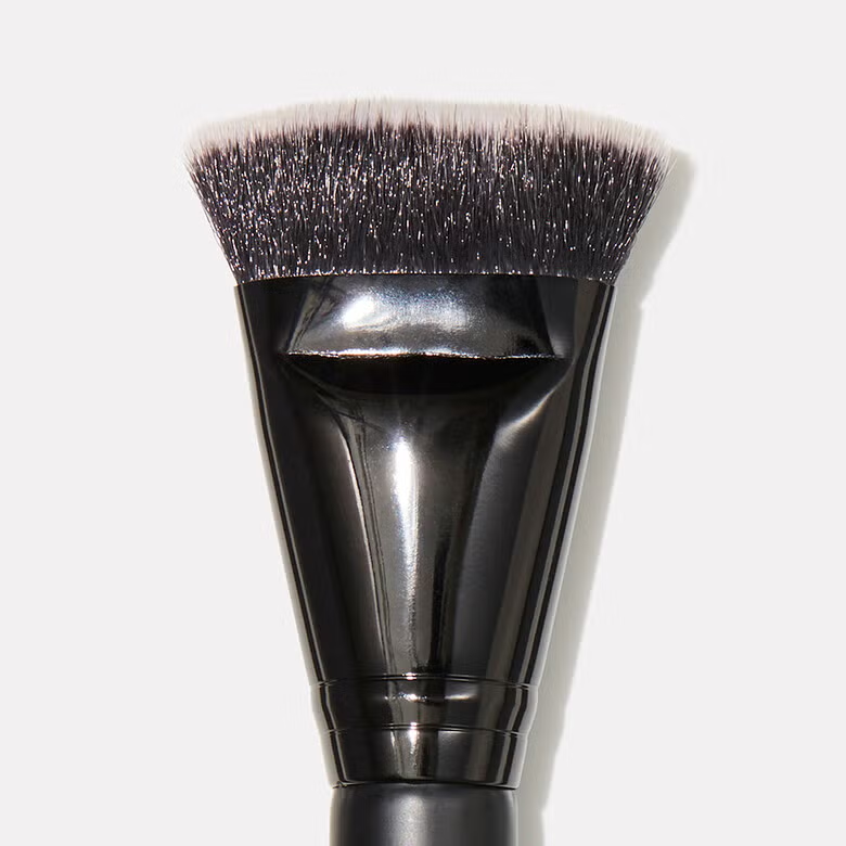 E.L.F Contouring Brush ايلف فرشاة كونتور - Image 2