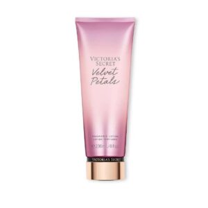 VICTORIA SECRET FRAGRANE LOTION 236ml - VELVET PETALS فيكتوريا سيكريت مرطب للجسم